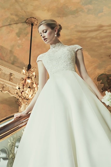 How much is a hotsell phillipa lepley wedding dress