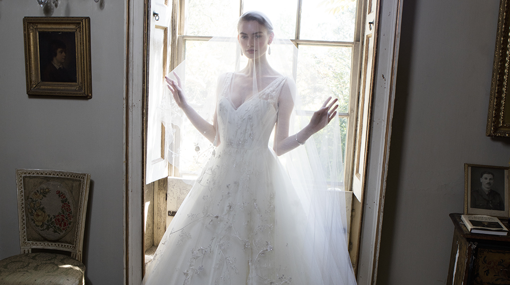 Phillipa Lepley Couture Wedding Dress London UK Designer Bespoke Couture Frothy Flowers Bespoke Floral Embroidered Tulle Wedding Dress With Corset Long Train Tulle V Straps 979 1020 X 570