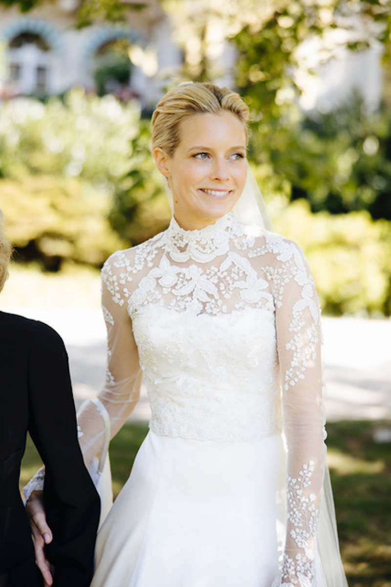 Real Bride: Susannah Sacred Delicate Lace Wedding Dress