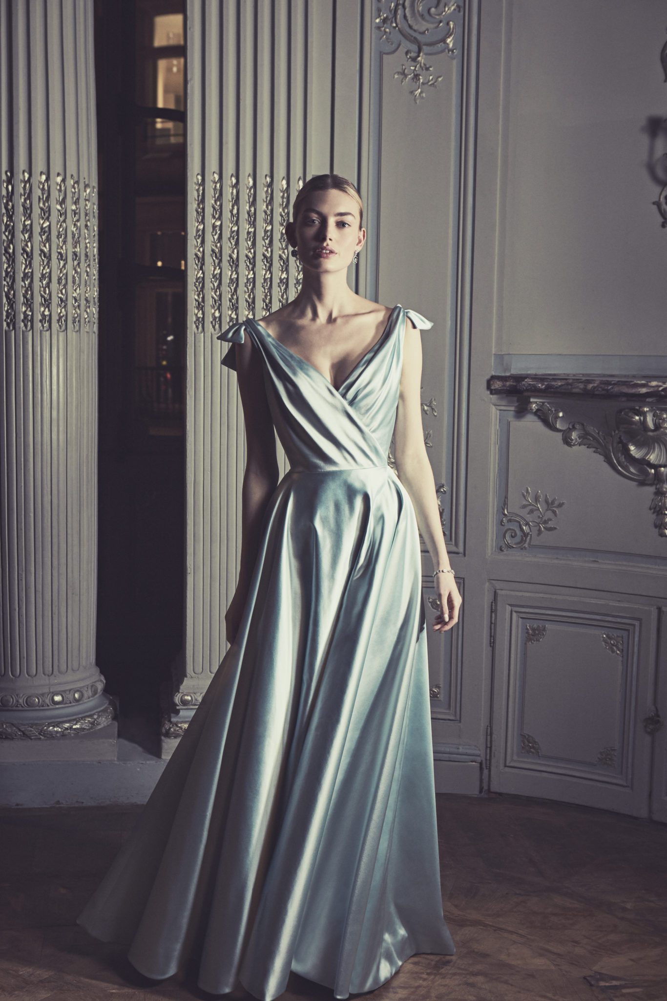 Couture Wedding Dress: Auteuil Crepe - Phillipa Lepley