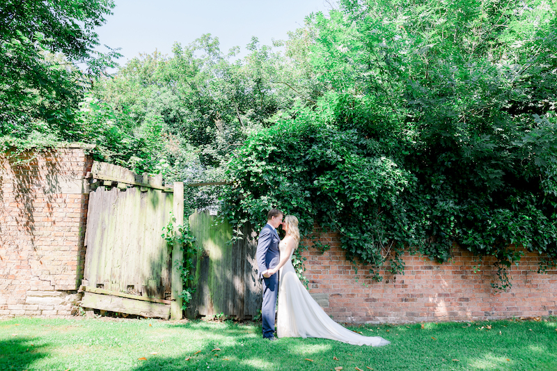 Phillipa Lepley Couture Wedding Dress, Candice Roundell Dorfold Hall