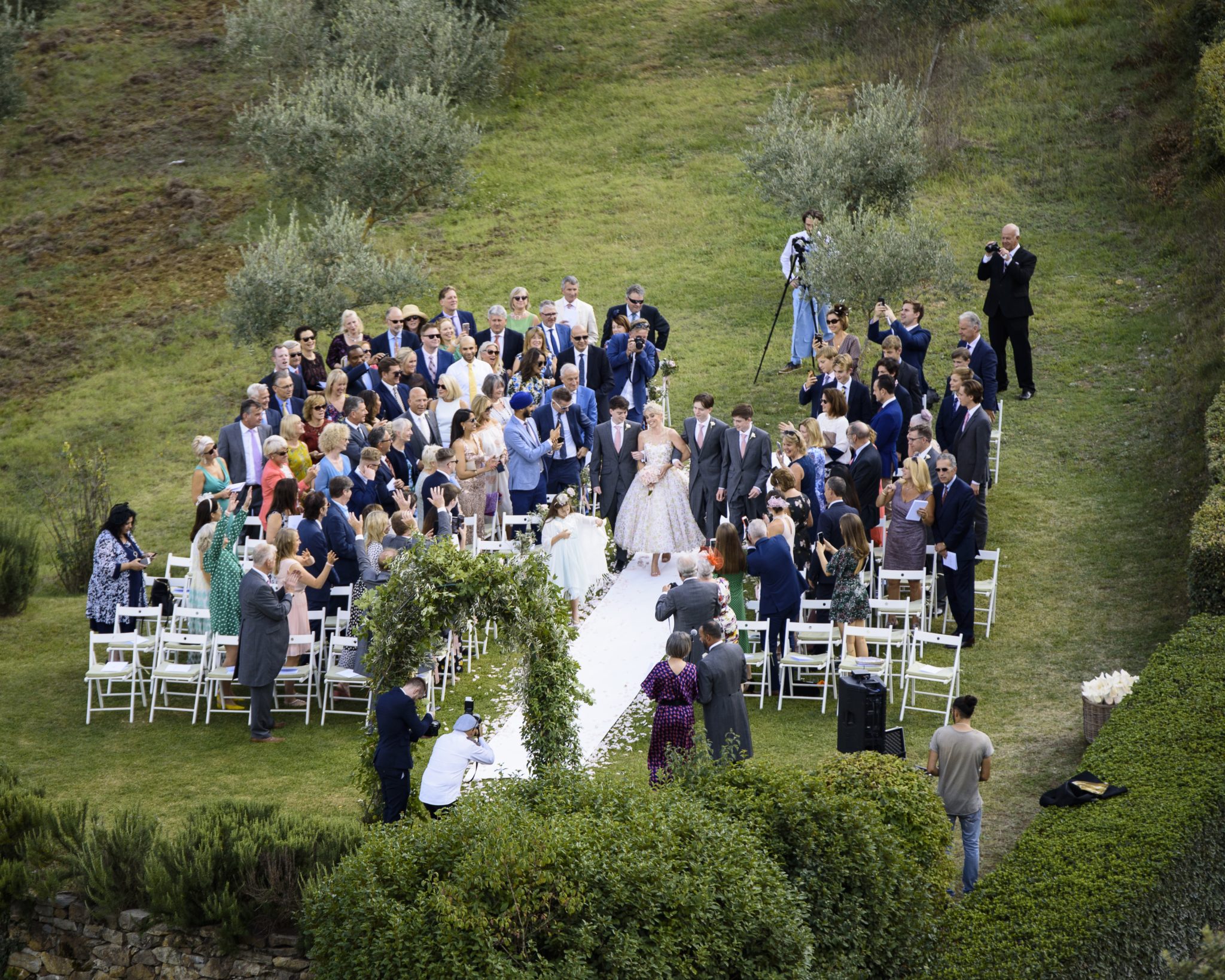 Phillipa-Lepley-Bespoke-Hand-Embroidered-Wedding-Dress-Long-Sleeves-Embroidered-Silk-Tulle-Veil-London-Designer-UK